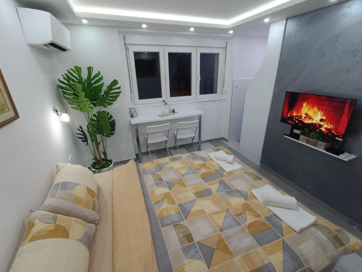 Grey 4 Apartamento Belgrado Exterior foto